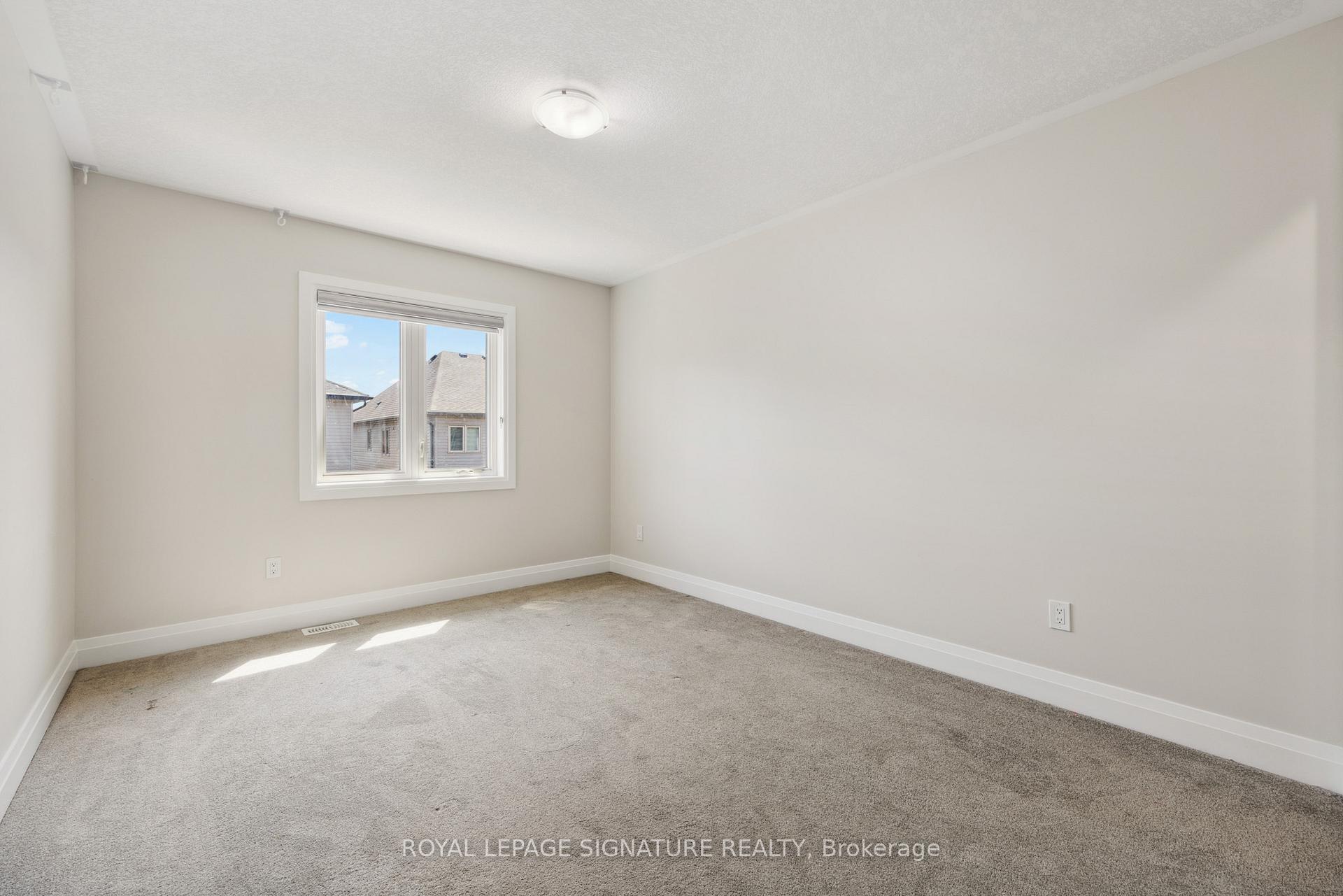Photo 38 of 135 Ian Ormston Drive, Kitchener — HOMEH