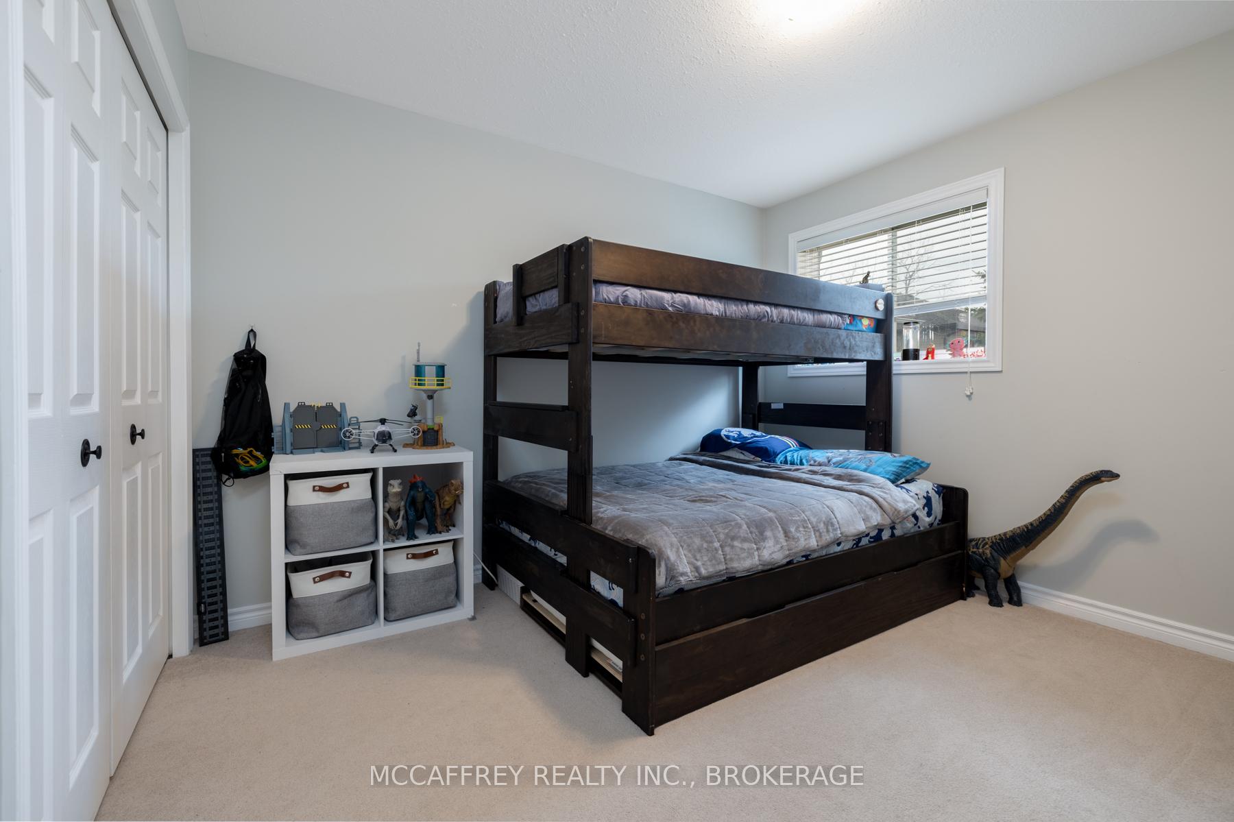 Photo 15 of 81 Schooner Drive, Kingston, Kingston East (Incl Barret Crt) — HOMEH