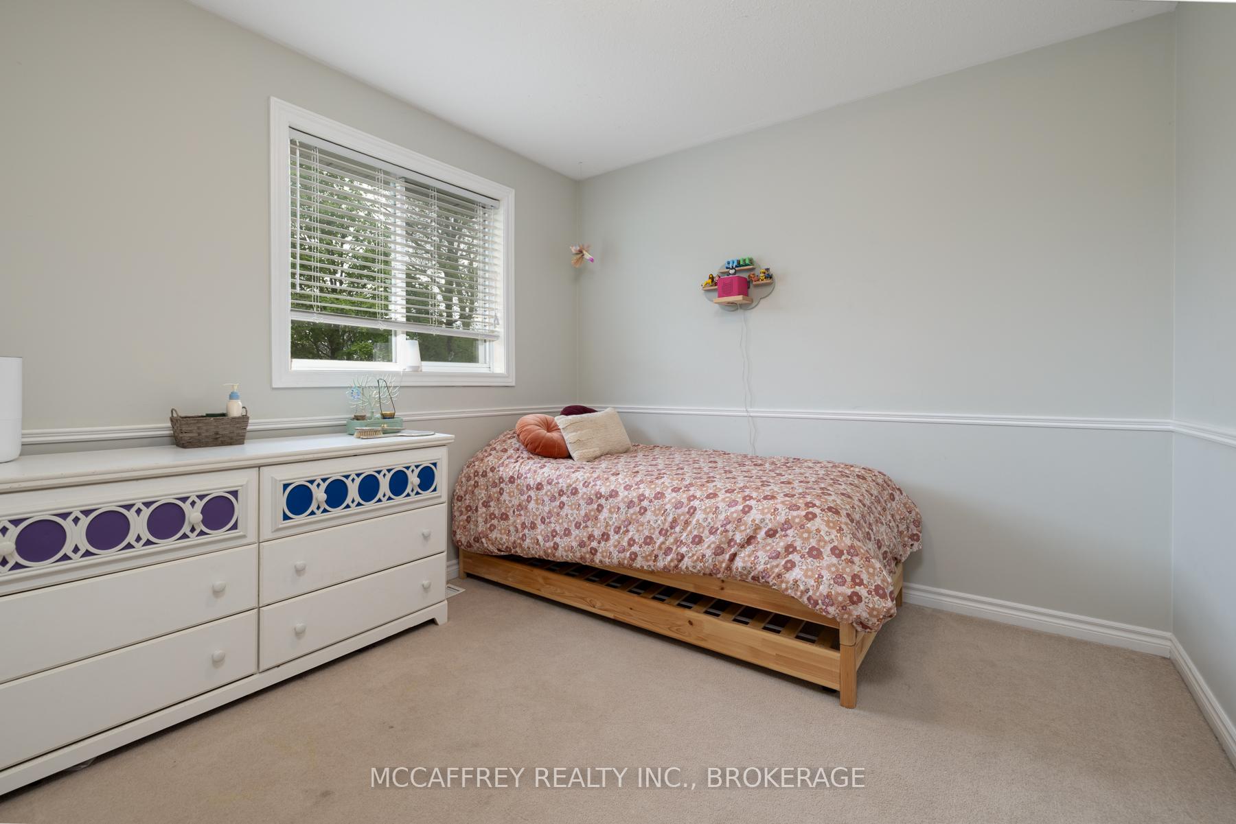 Photo 17 of 81 Schooner Drive, Kingston, Kingston East (Incl Barret Crt) — HOMEH
