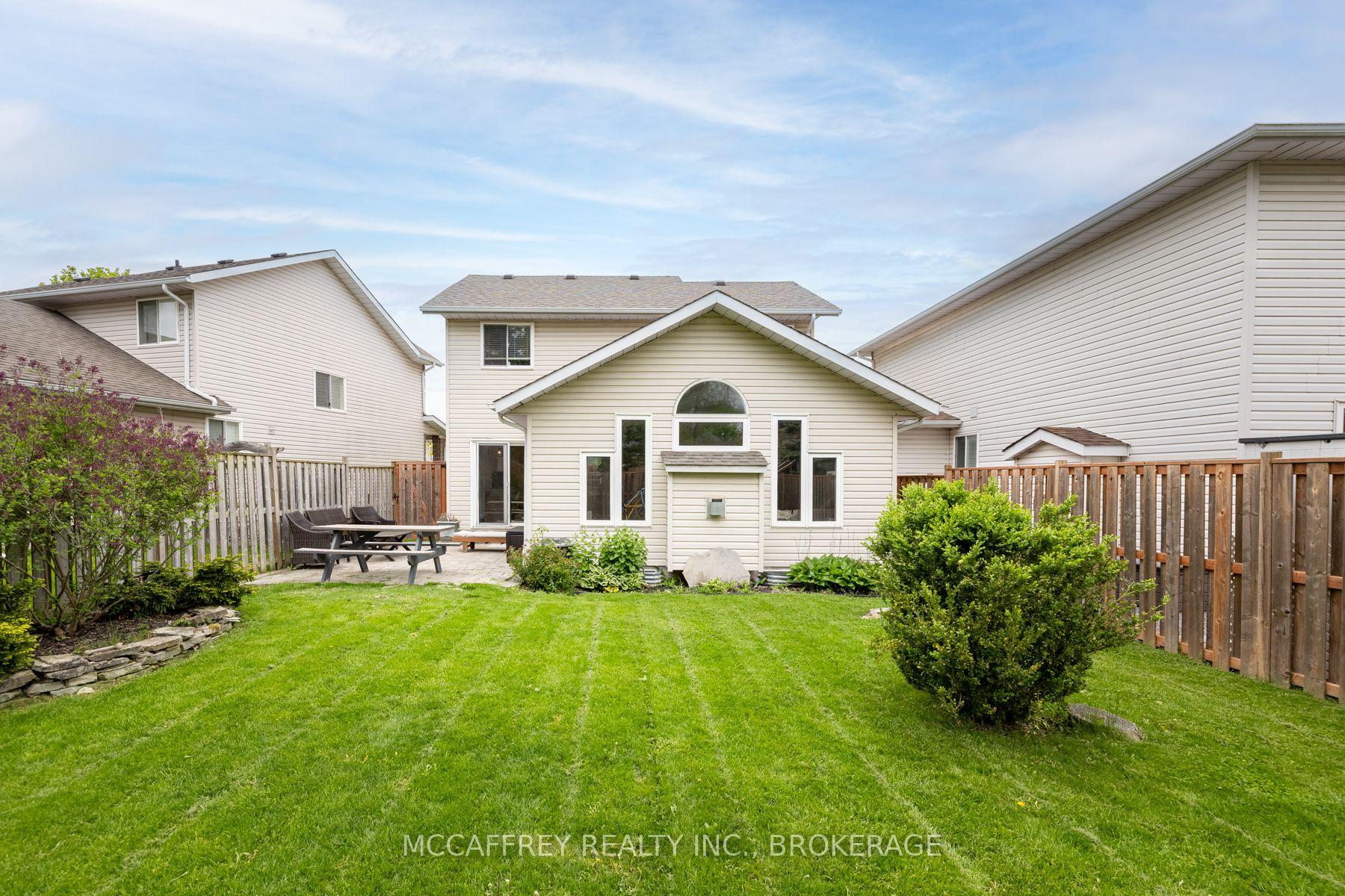 Photo 31 of 81 Schooner Drive, Kingston, Kingston East (Incl Barret Crt) — HOMEH