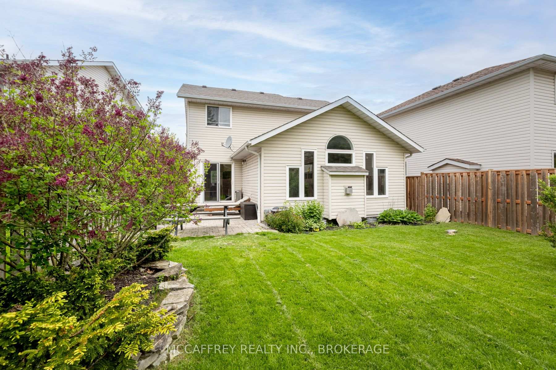Photo 32 of 81 Schooner Drive, Kingston, Kingston East (Incl Barret Crt) — HOMEH