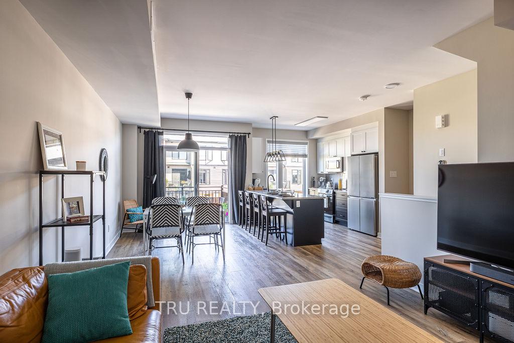 Photo 14 of 110 Visor Private, Ottawa, Kanata - Emerald Meadows/Trailwest — HOMEH