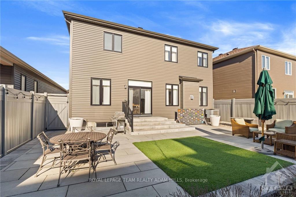 Photo 10 of 30 Conch Way, Ottawa, Mahogany Community — HOMEH