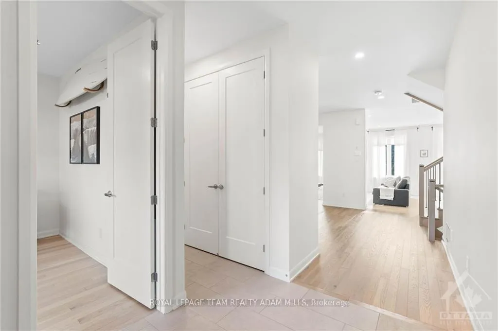 Photo 18 of 30 Conch Way, Ottawa, Mahogany Community — HOMEH