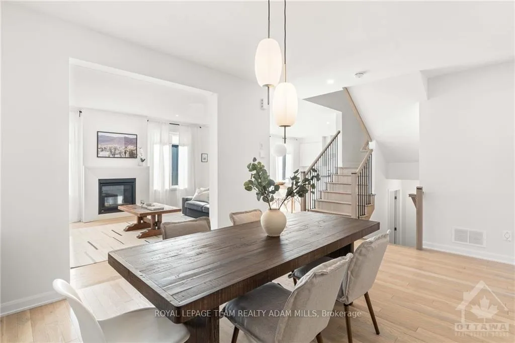 Photo 21 of 30 Conch Way, Ottawa, Mahogany Community — HOMEH