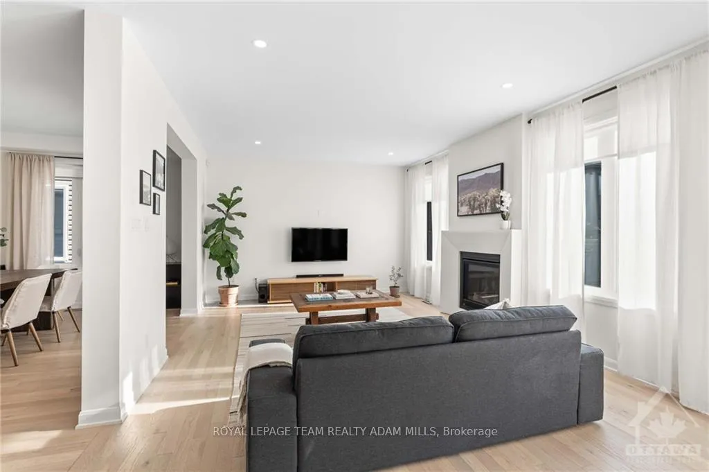 Photo 22 of 30 Conch Way, Ottawa, Mahogany Community — HOMEH