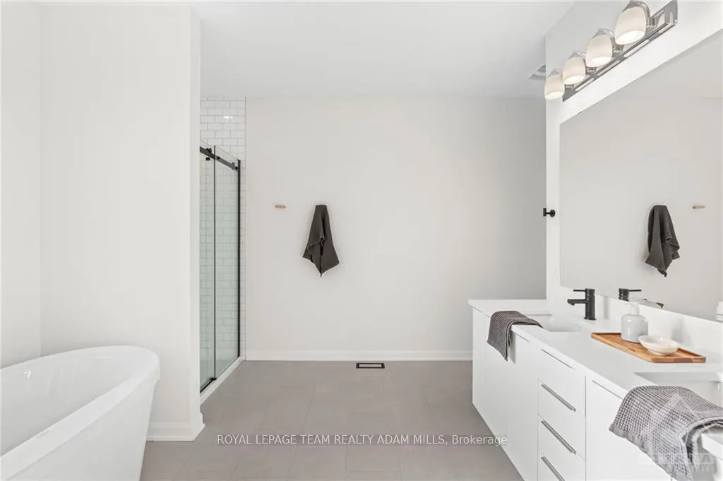 Photo 31 of 30 Conch Way, Ottawa, Mahogany Community — HOMEH