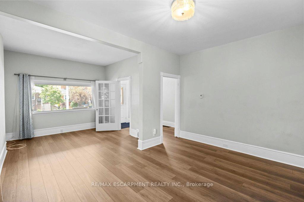 Photo 16 of 69 Lorne Avenue, Hamilton, Blakeley — HOMEH