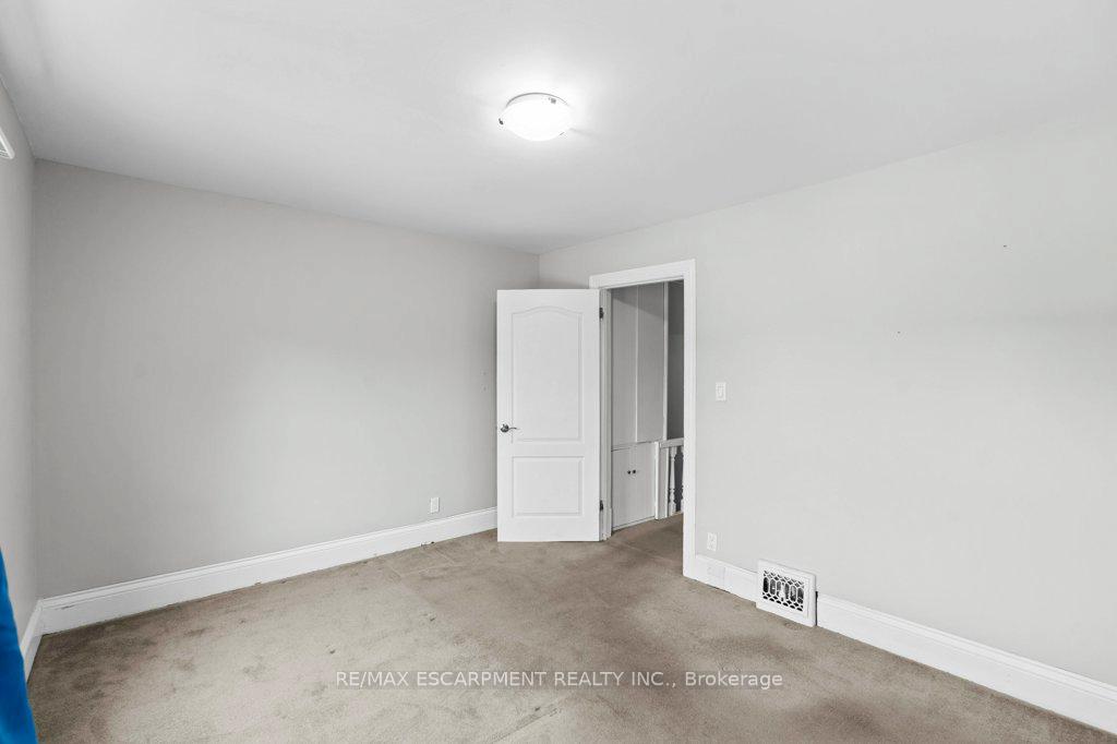 Photo 27 of 69 Lorne Avenue, Hamilton, Blakeley — HOMEH