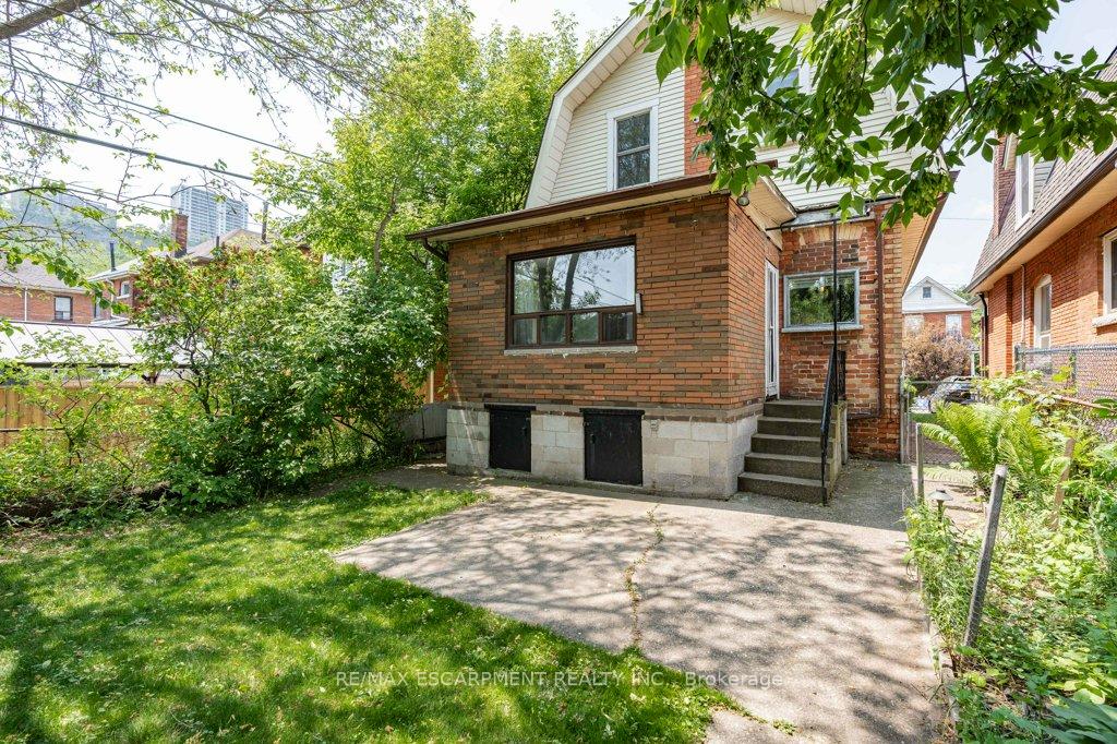 Photo 37 of 69 Lorne Avenue, Hamilton, Blakeley — HOMEH