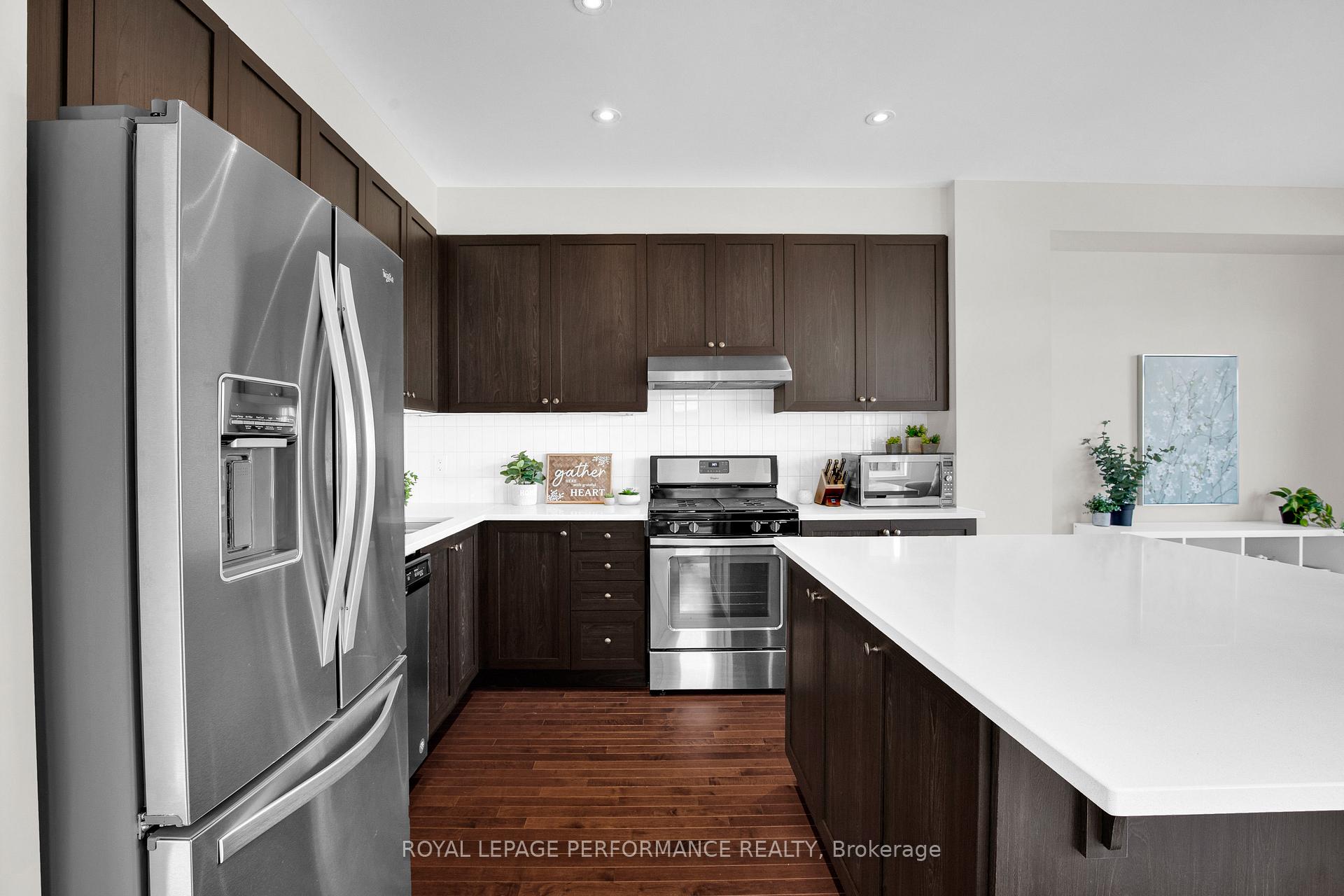 Photo 17 of 569 Radiant Private, Ottawa, Kanata - Emerald Meadows/Trailwest — HOMEH