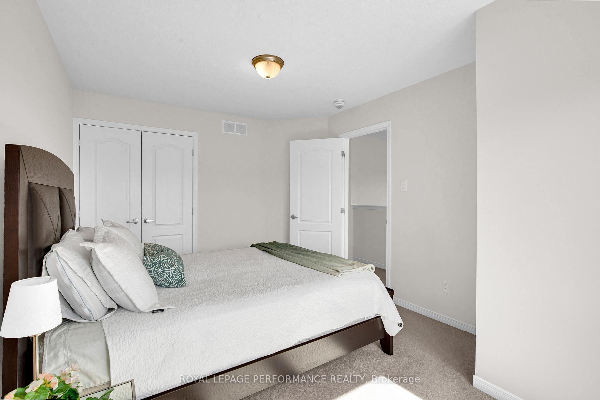 Photo 29 of 569 Radiant Private, Ottawa, Kanata - Emerald Meadows/Trailwest — HOMEH