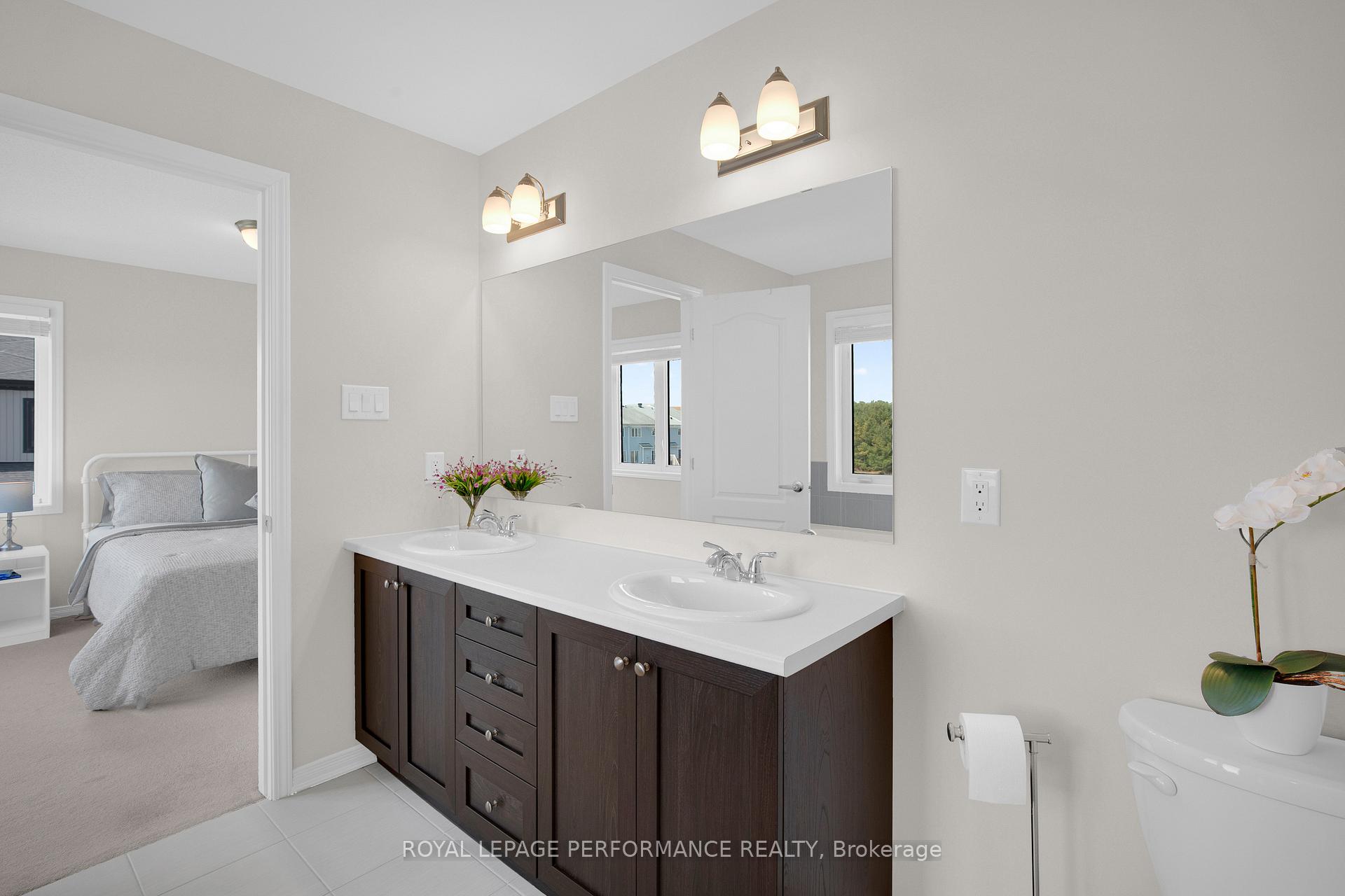 Photo 34 of 569 Radiant Private, Ottawa, Kanata - Emerald Meadows/Trailwest — HOMEH