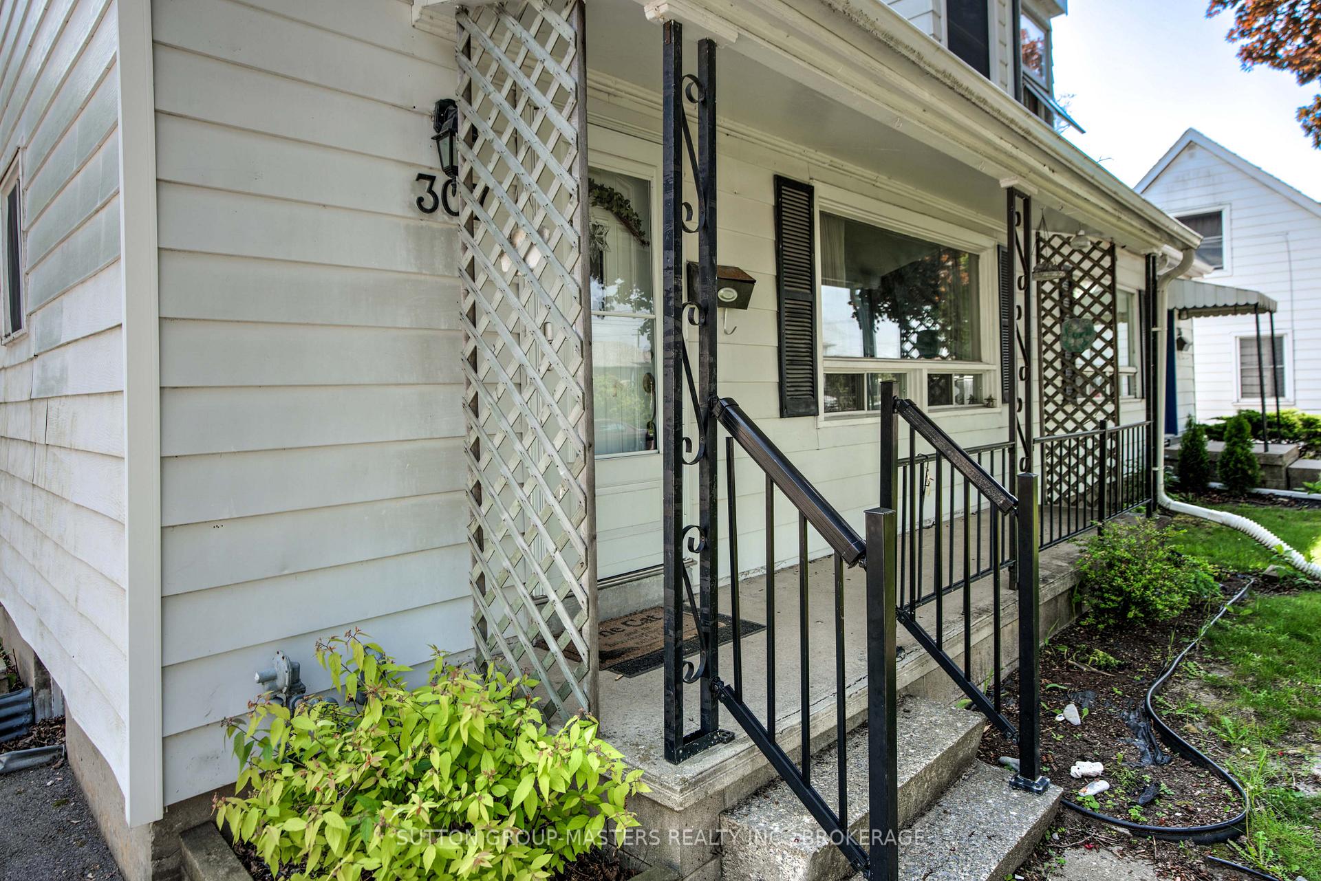 Photo 5 of 307 Palace Road, Kingston, Central City East — HOMEH