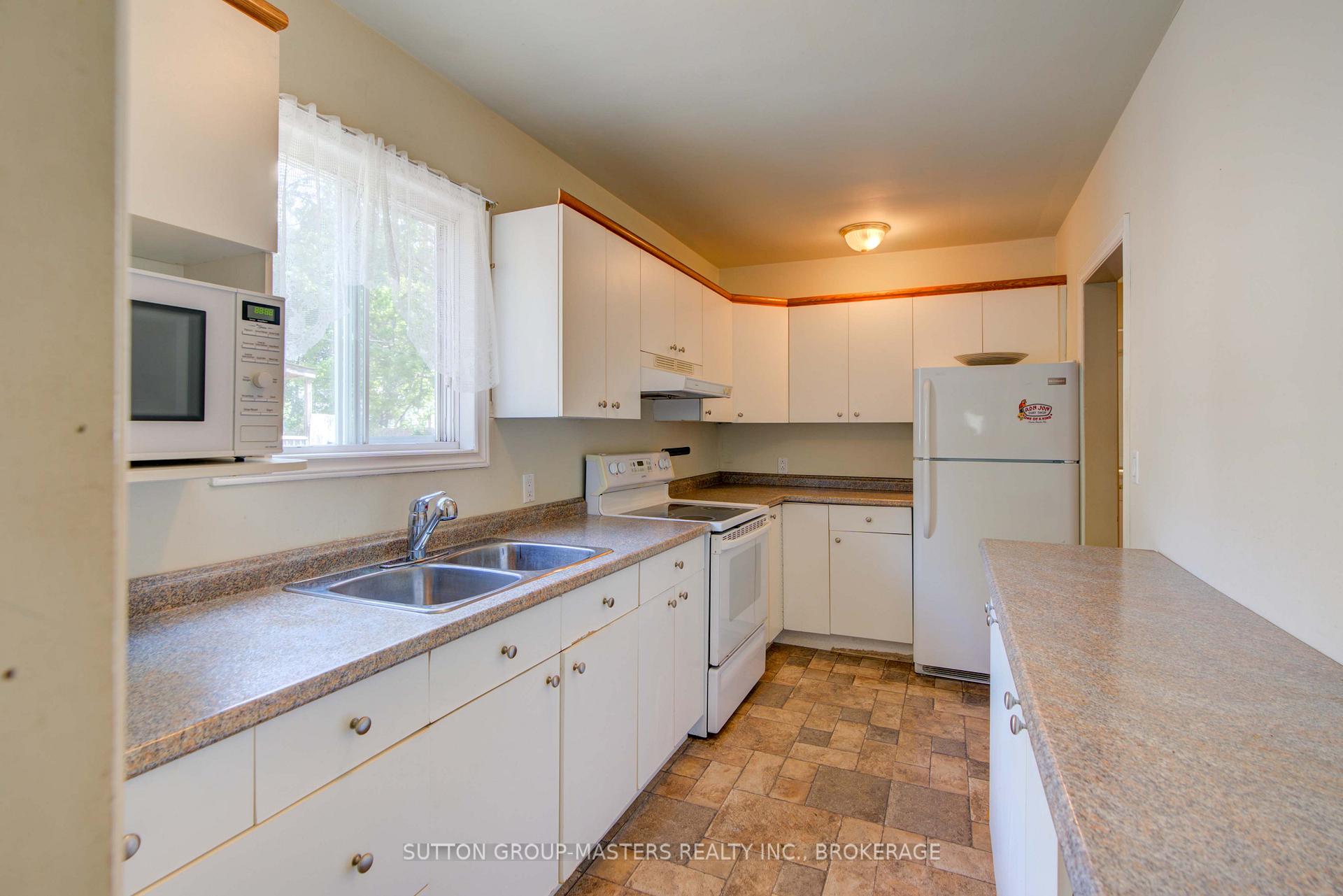 Photo 12 of 307 Palace Road, Kingston, Central City East — HOMEH