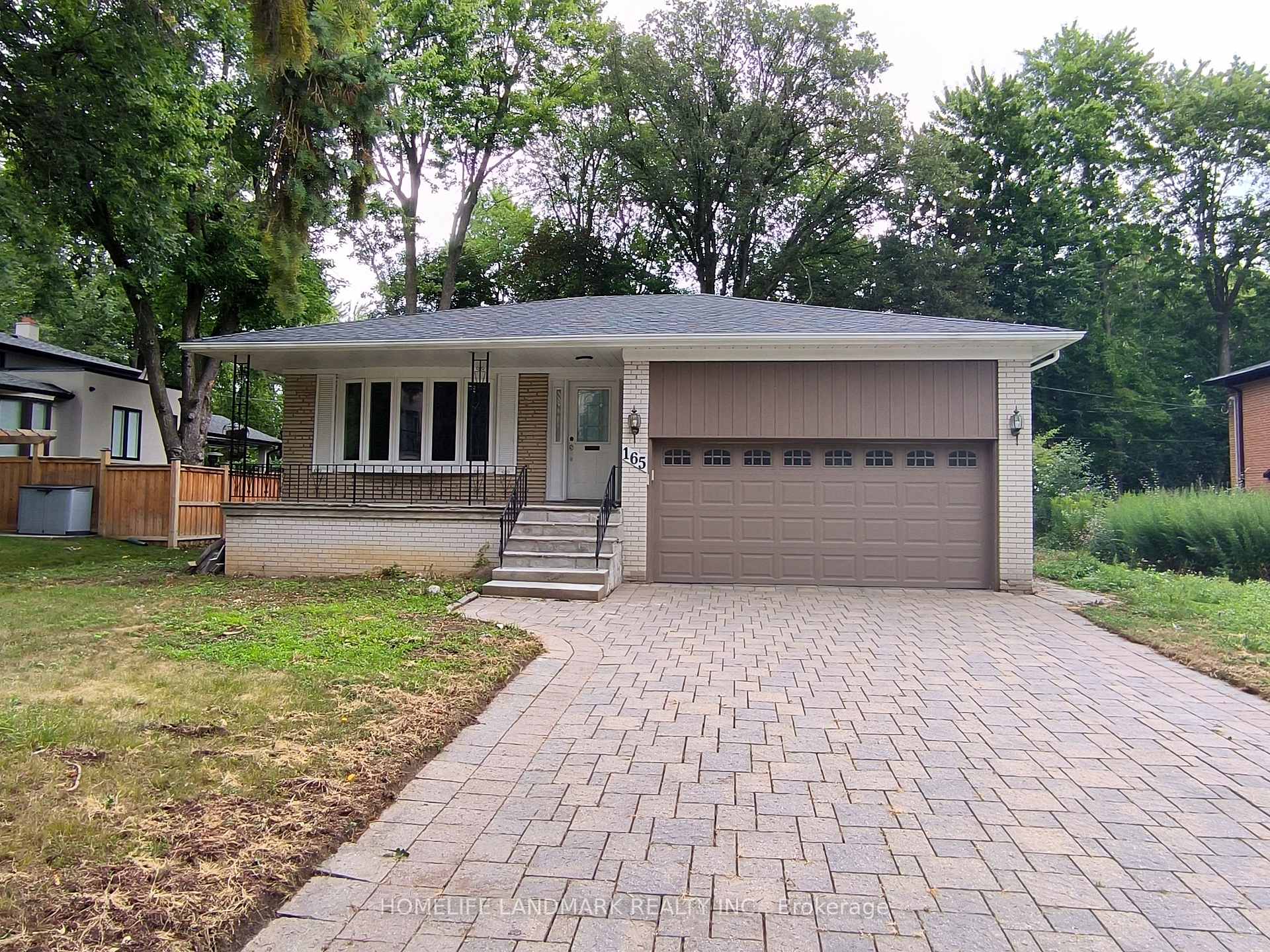 Photo 1 of 165 Fred Varley Drive, Markham, Unionville — HOMEH