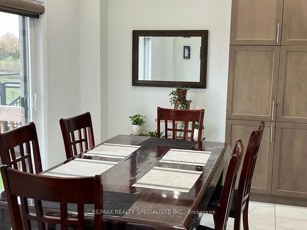 Photo 5 of 112 Brushwood Drive, Brampton, Bram West — HOMEH