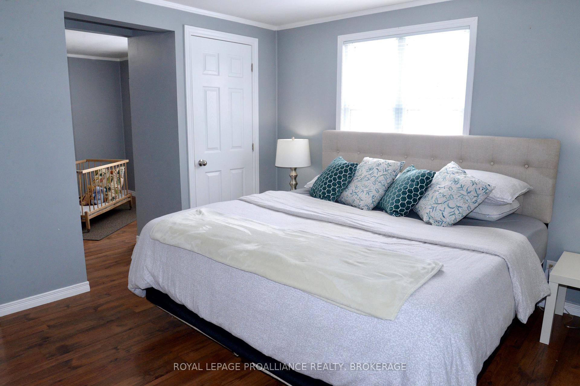 Photo 21 of 54 Clairton Place, Loyalist, Amherstview — HOMEH