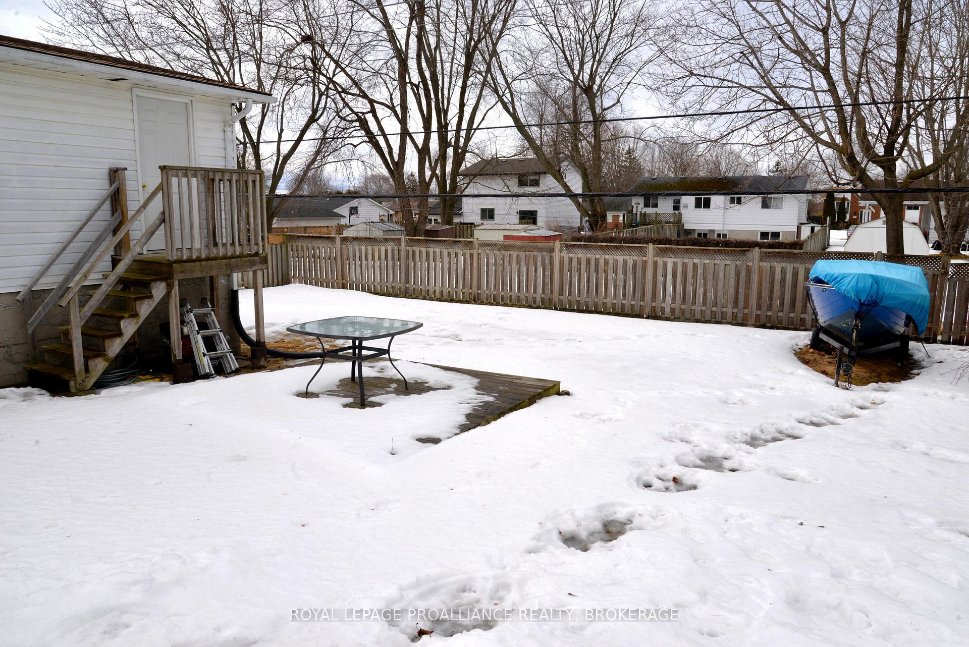 Photo 32 of 54 Clairton Place, Loyalist, Amherstview — HOMEH