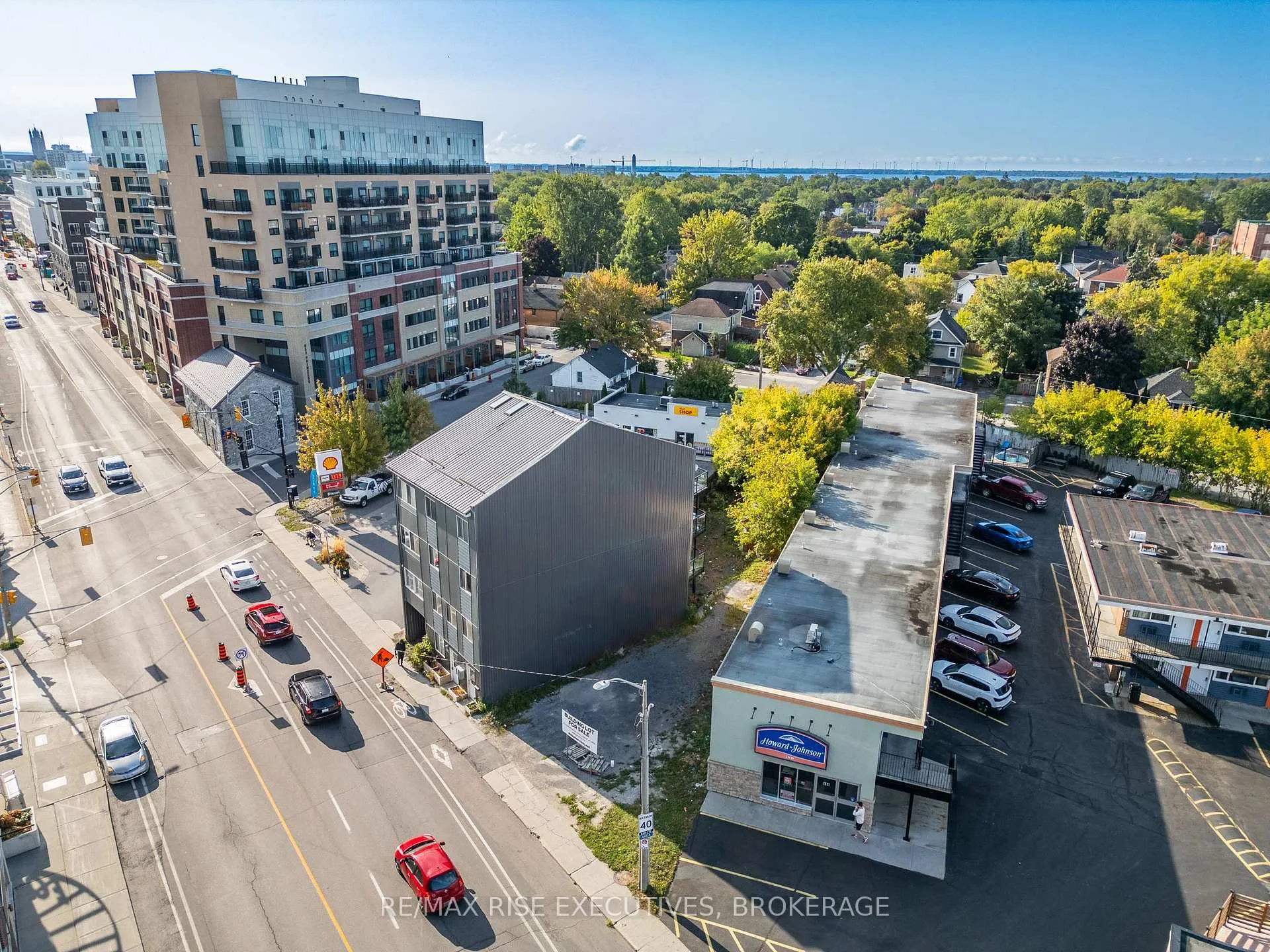 Photo 7 of 684 Princess Street, Kingston, Central City East — HOMEH