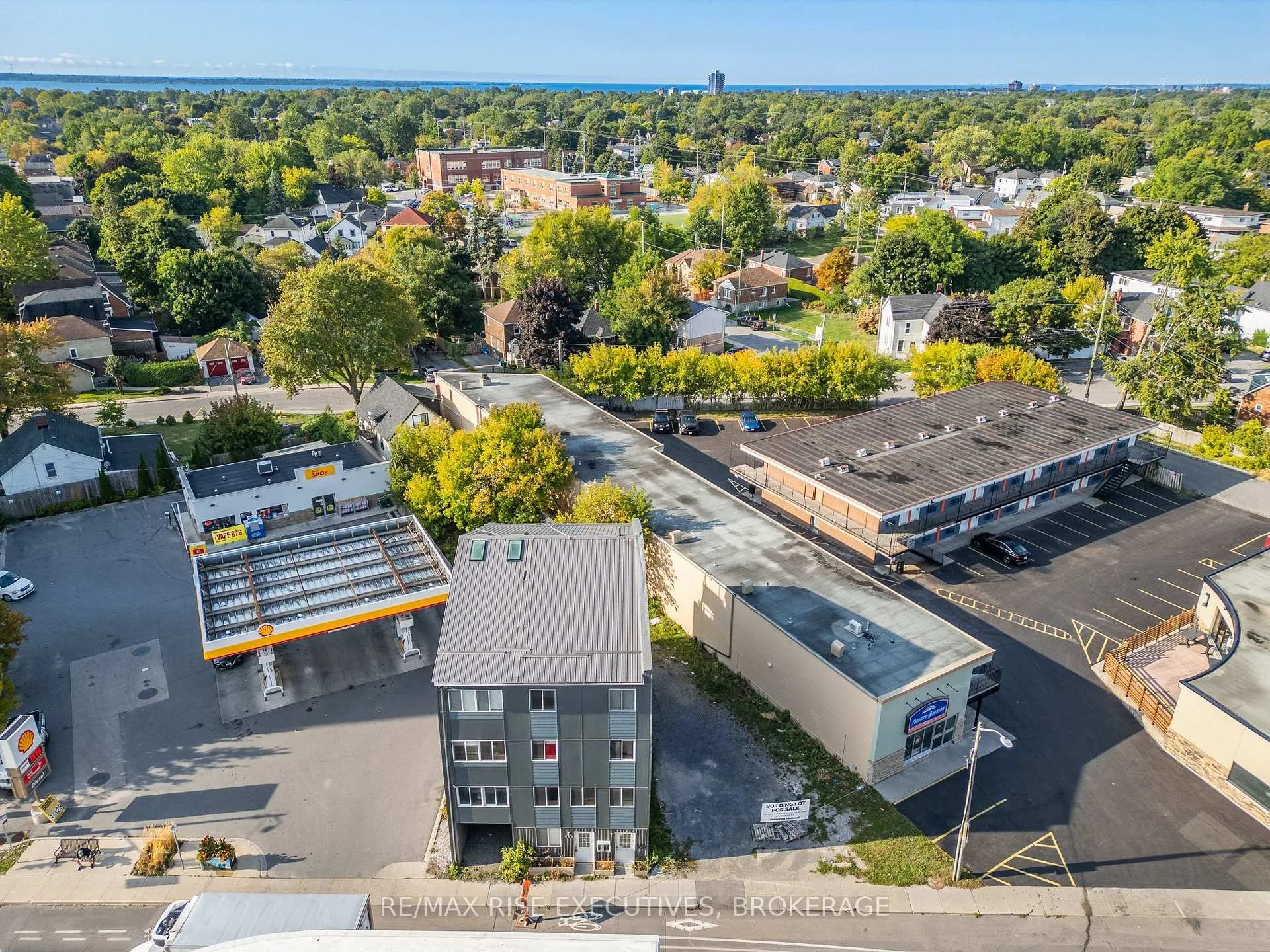 Photo 9 of 684 Princess Street, Kingston, Central City East — HOMEH