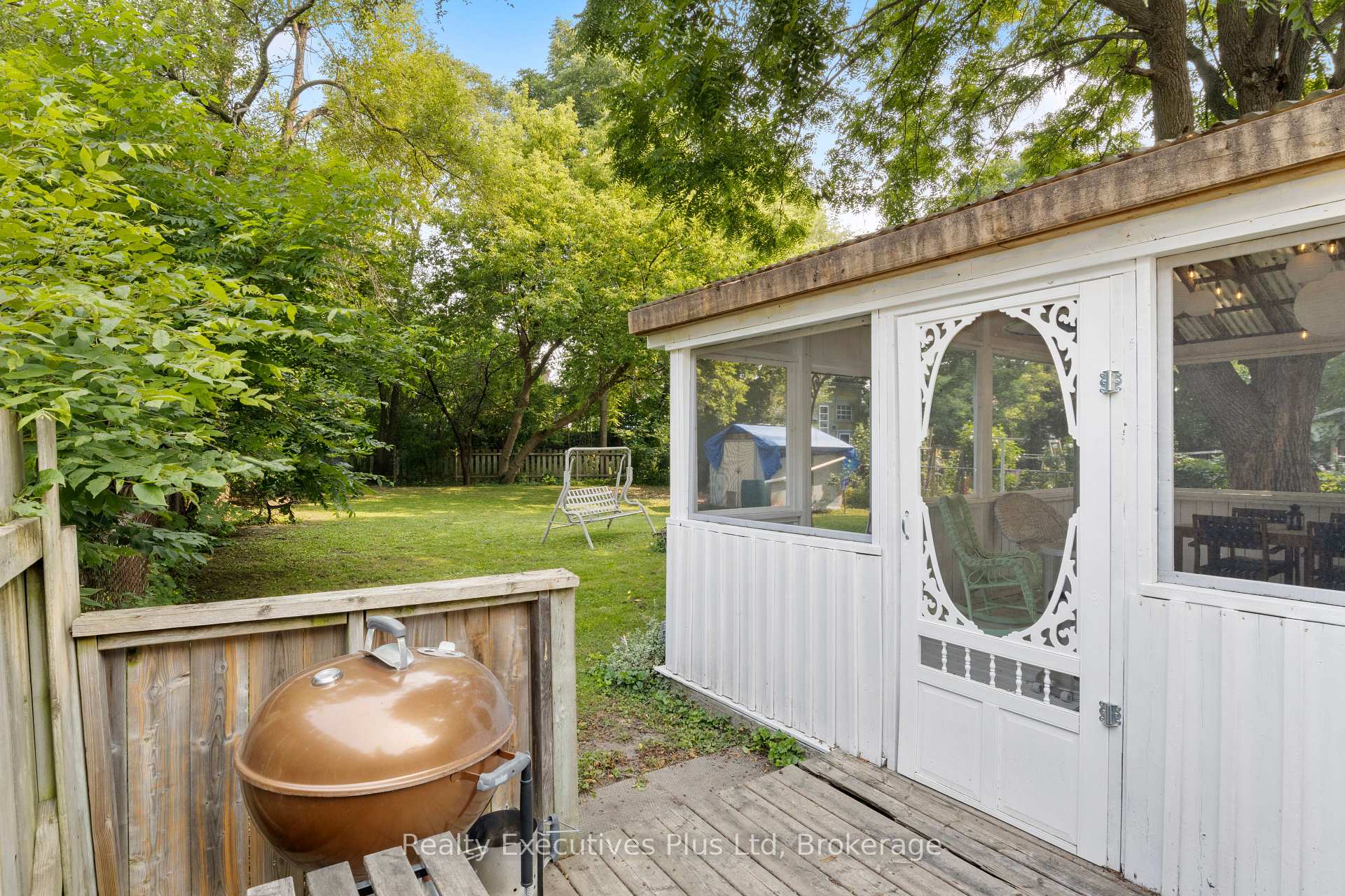 Photo 29 of 122 Spadina Road E, Kitchener — HOMEH
