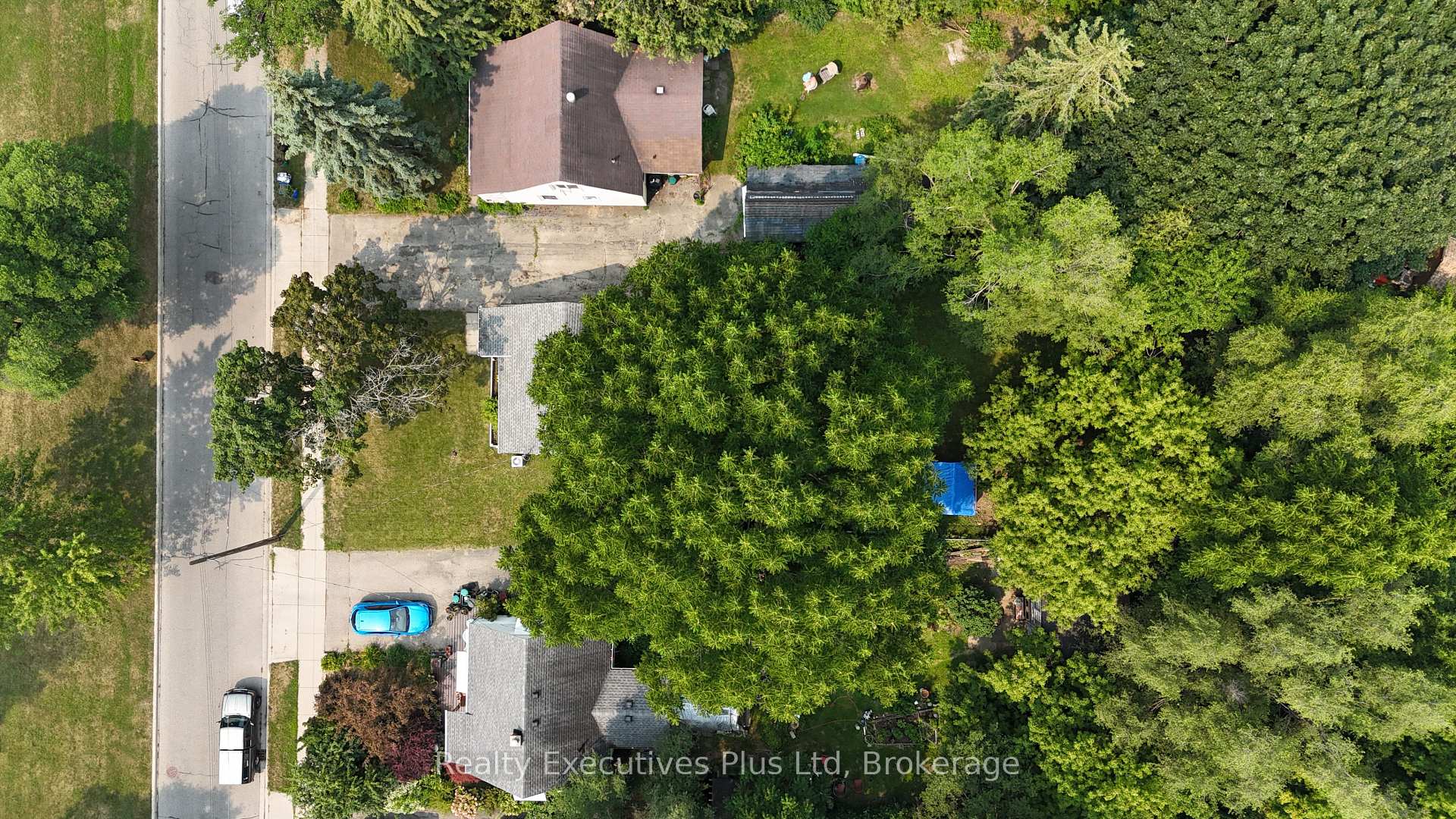 Photo 34 of 122 Spadina Road E, Kitchener — HOMEH