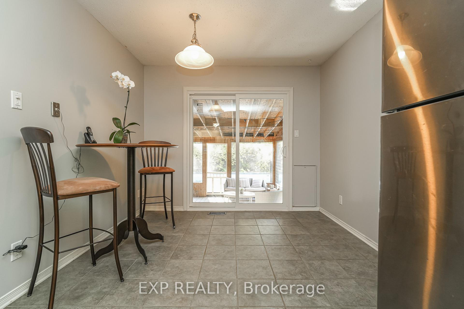Photo 7 of 5458 Woodeden Drive, Ottawa, Manotick East to Manotick Station — HOMEH