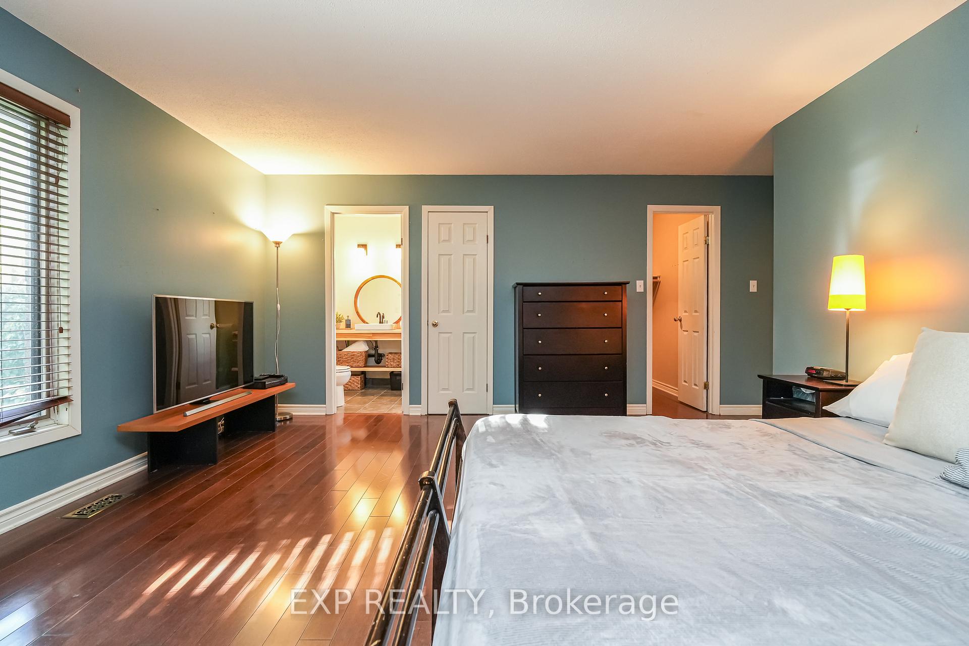 Photo 15 of 5458 Woodeden Drive, Ottawa, Manotick East to Manotick Station — HOMEH