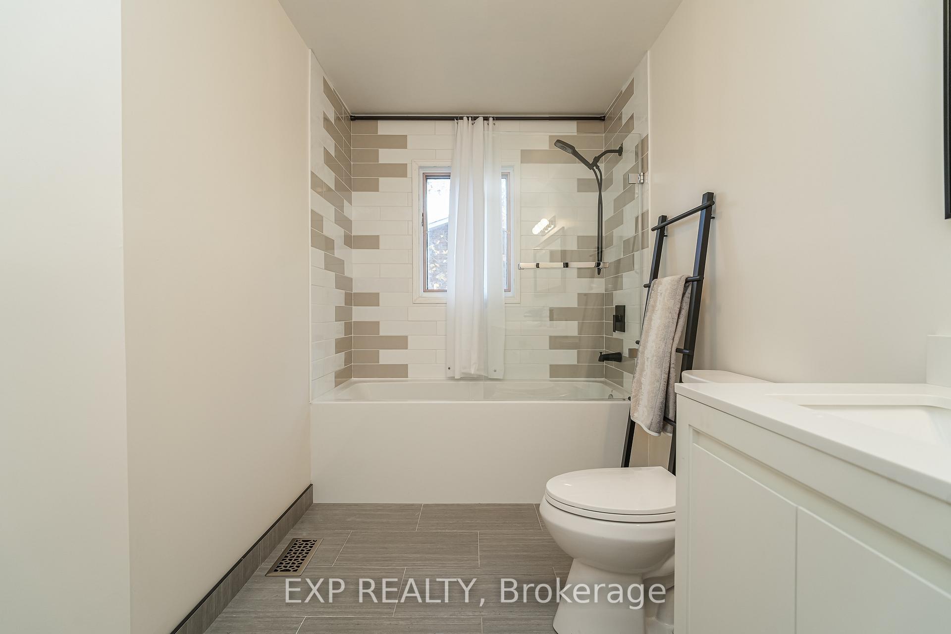 Photo 20 of 5458 Woodeden Drive, Ottawa, Manotick East to Manotick Station — HOMEH