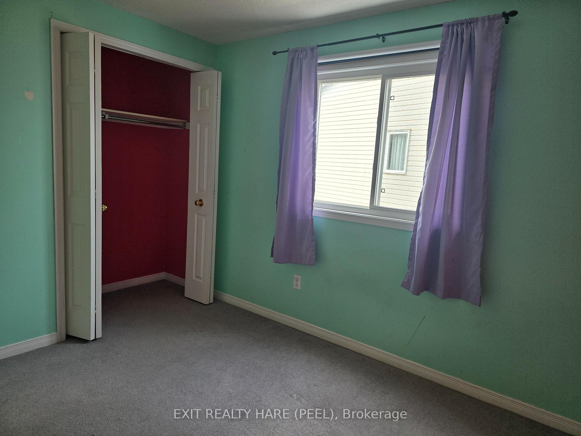 Photo 18 of 324 Mountain Laurel Crescent, Kitchener — HOMEH