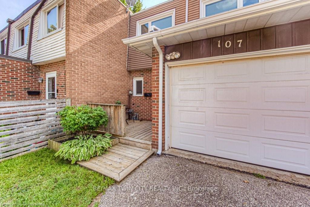 Photo 6 of 107 Charles Best Place, Kitchener — HOMEH