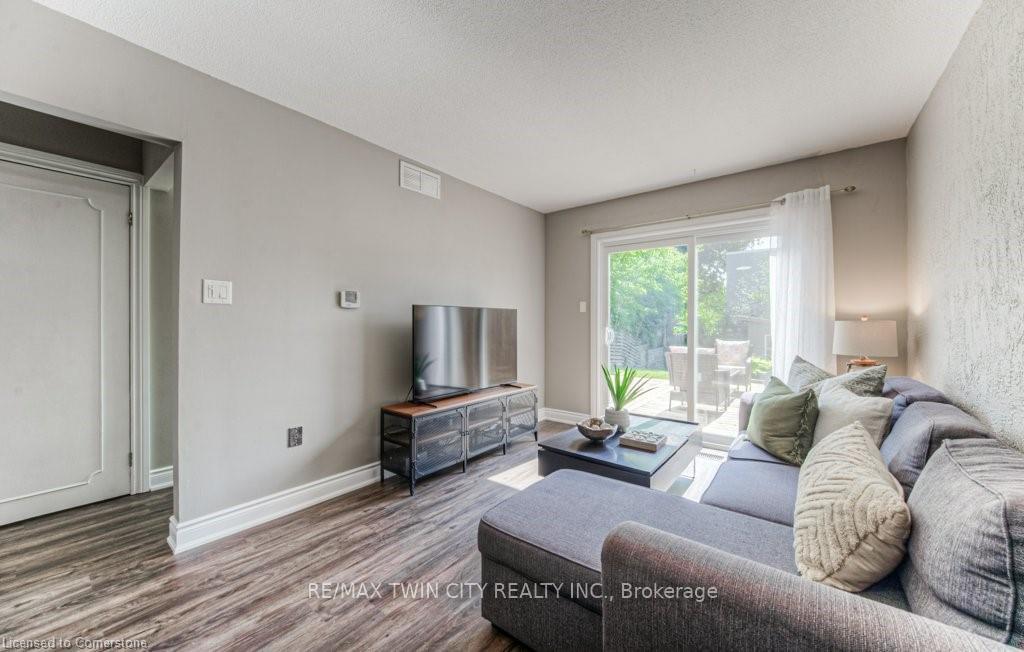 Photo 13 of 107 Charles Best Place, Kitchener — HOMEH
