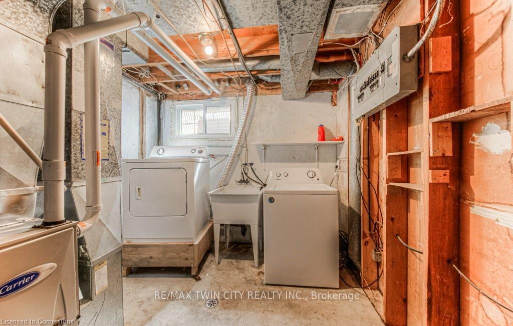 Photo 39 of 107 Charles Best Place, Kitchener — HOMEH