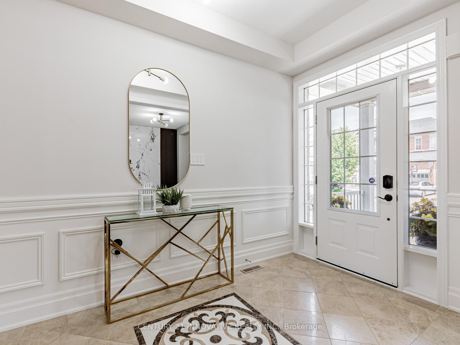 Photo 3 of 7 Stonechurch Crescent, Markham, Box Grove — HOMEH