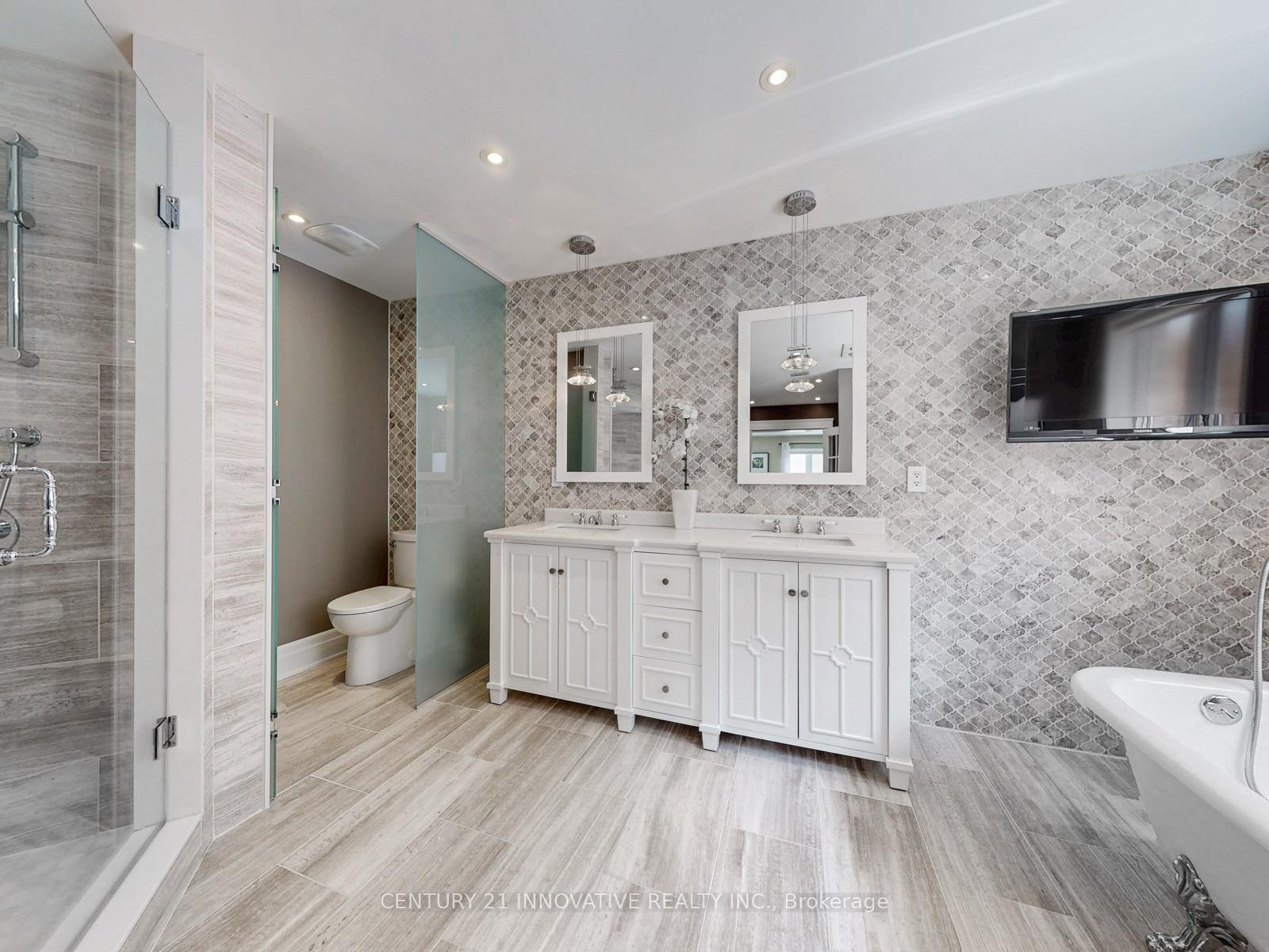 Photo 24 of 7 Stonechurch Crescent, Markham, Box Grove — HOMEH