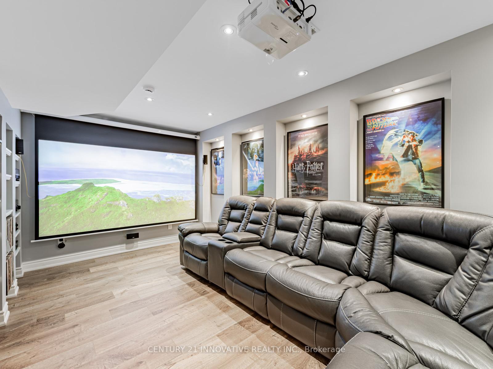 Photo 36 of 7 Stonechurch Crescent, Markham, Box Grove — HOMEH