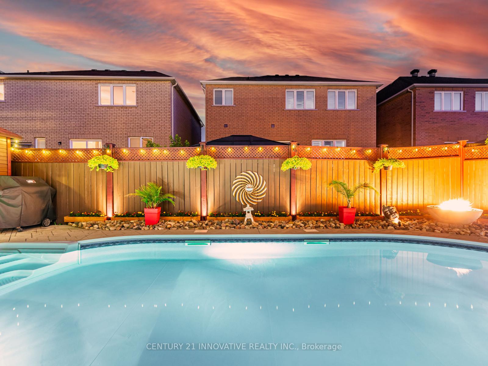 Photo 46 of 7 Stonechurch Crescent, Markham, Box Grove — HOMEH