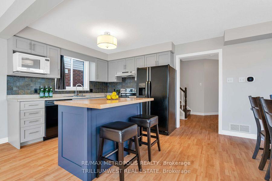 Photo 6 of 87 Tagge Street, Kitchener — HOMEH
