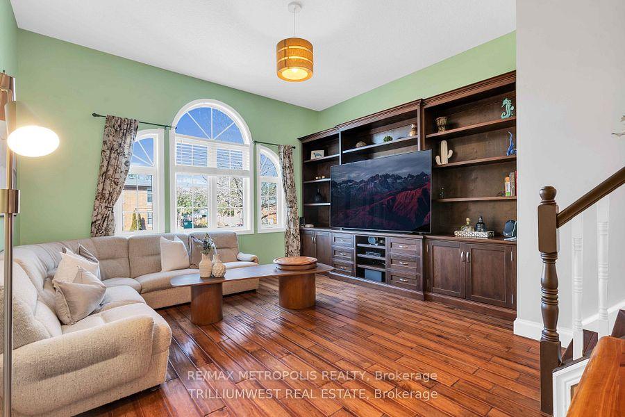 Photo 17 of 87 Tagge Street, Kitchener — HOMEH