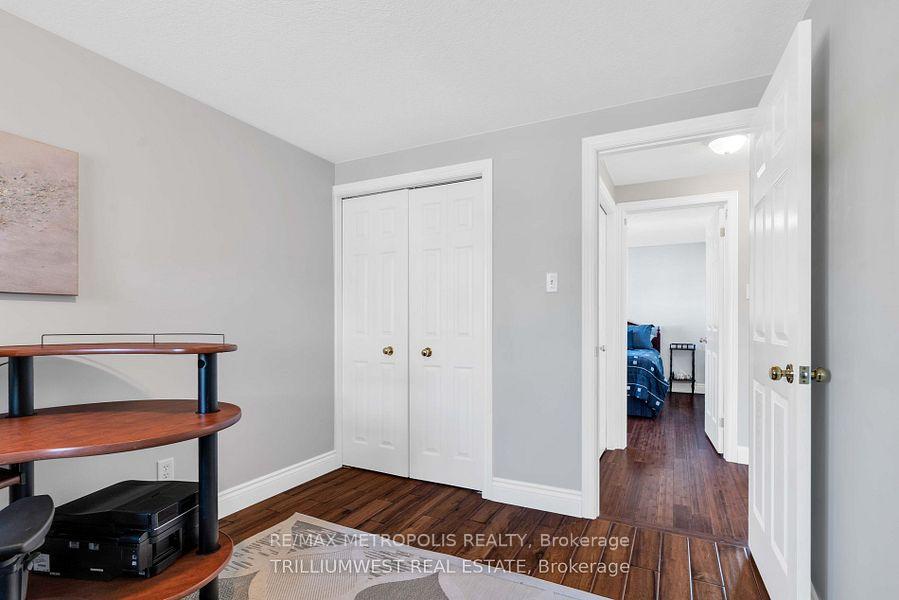 Photo 21 of 87 Tagge Street, Kitchener — HOMEH