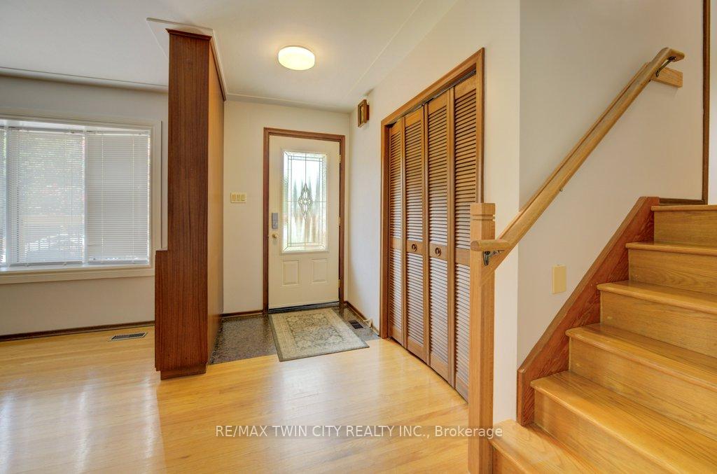 Photo 7 of 346 Fischer Hallman Road, Kitchener — HOMEH