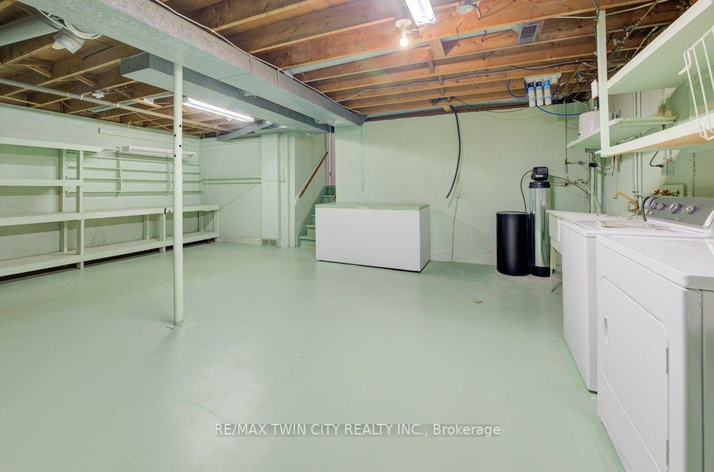 Photo 30 of 346 Fischer Hallman Road, Kitchener — HOMEH