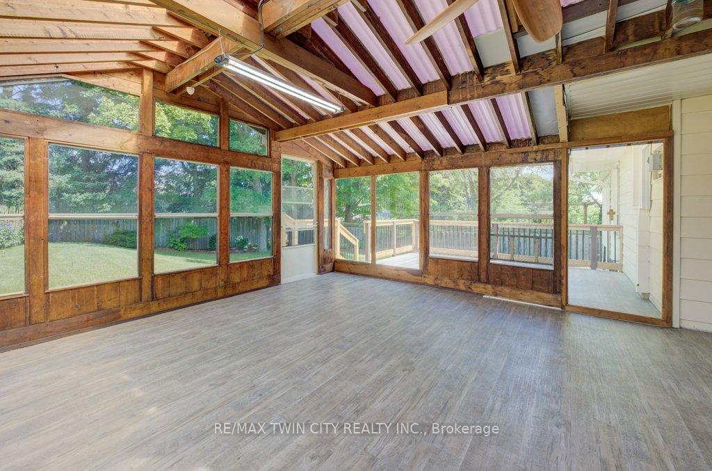 Photo 32 of 346 Fischer Hallman Road, Kitchener — HOMEH