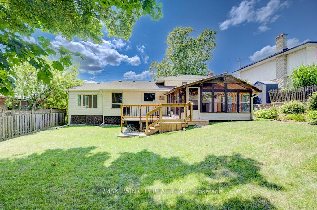 Photo 37 of 346 Fischer Hallman Road, Kitchener — HOMEH