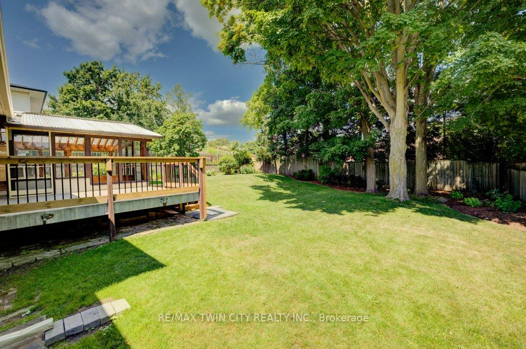 Photo 39 of 346 Fischer Hallman Road, Kitchener — HOMEH