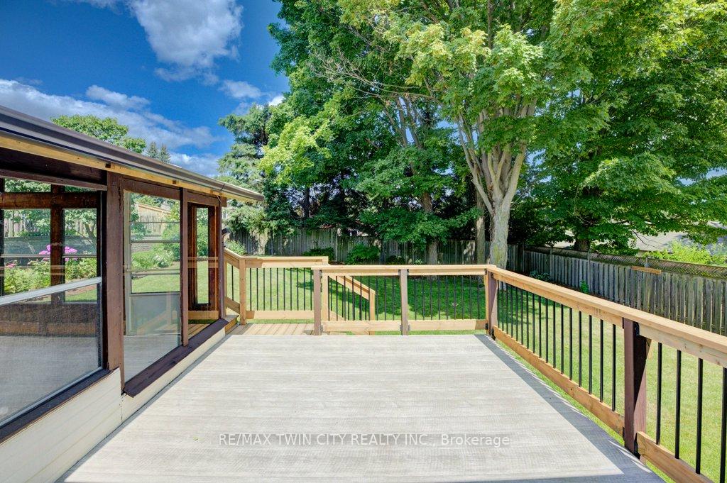 Photo 41 of 346 Fischer Hallman Road, Kitchener — HOMEH