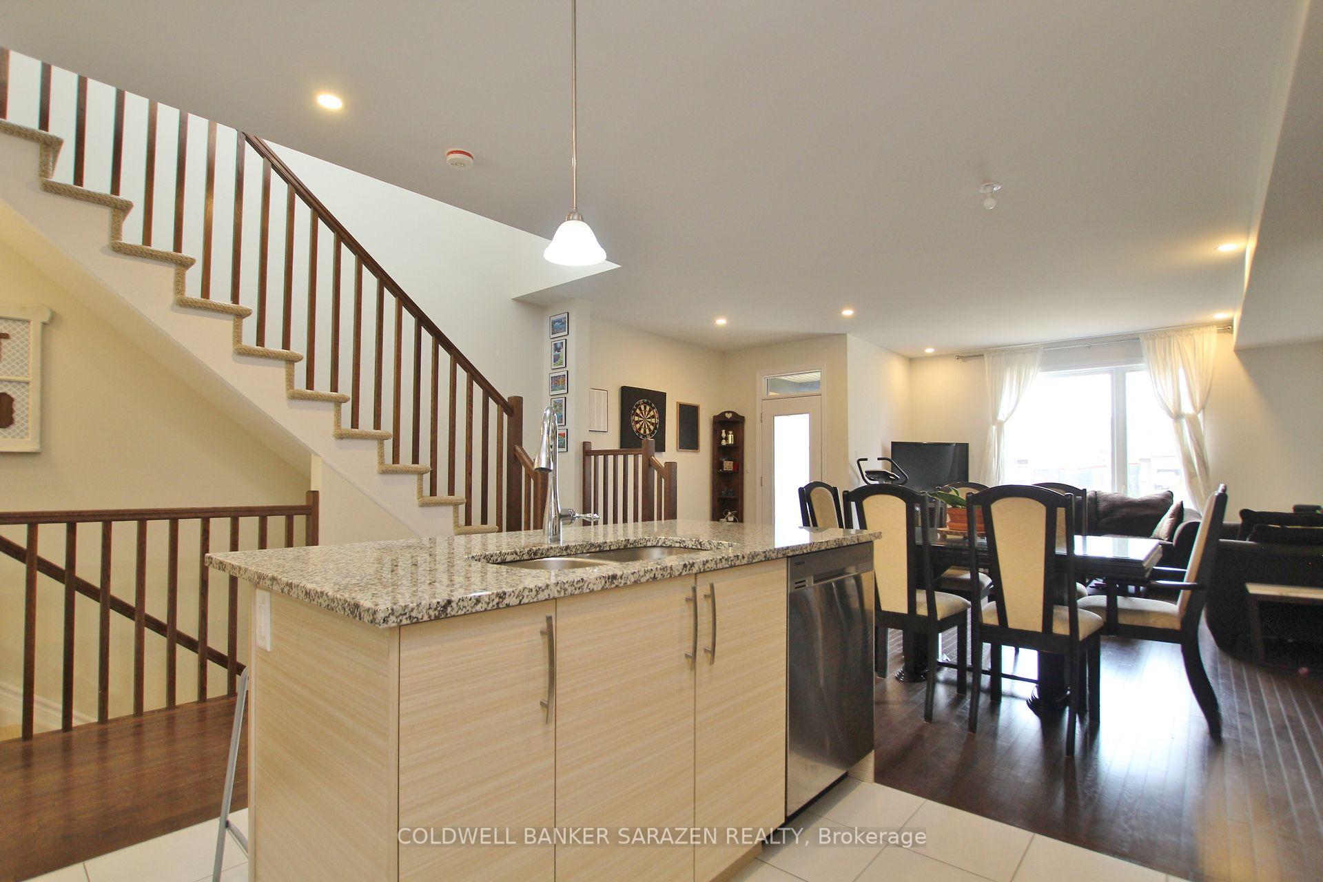Photo 8 of 218 Tim Sheehan Place, Ottawa, Kanata - Emerald Meadows/Trailwest — HOMEH