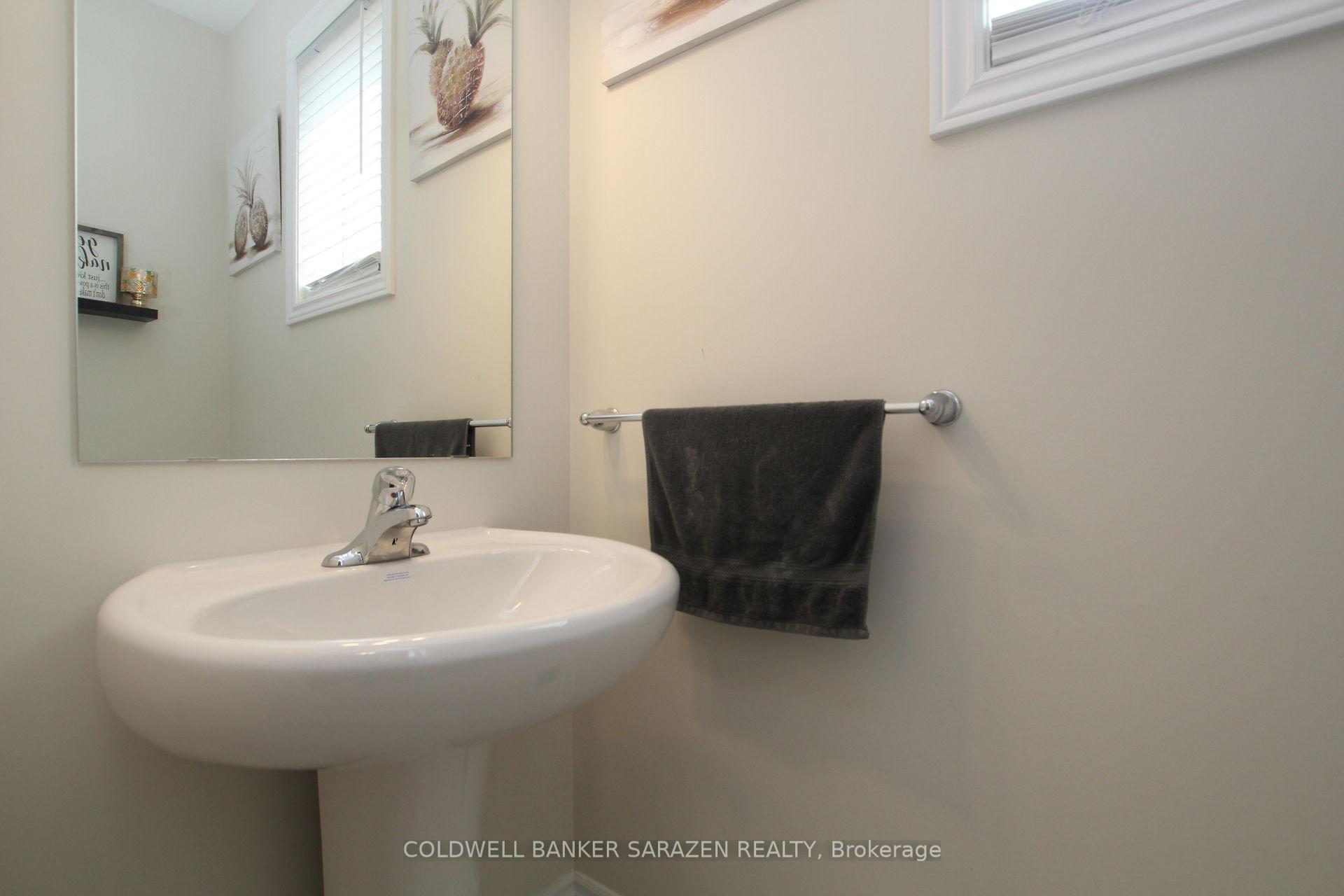 Photo 12 of 218 Tim Sheehan Place, Ottawa, Kanata - Emerald Meadows/Trailwest — HOMEH