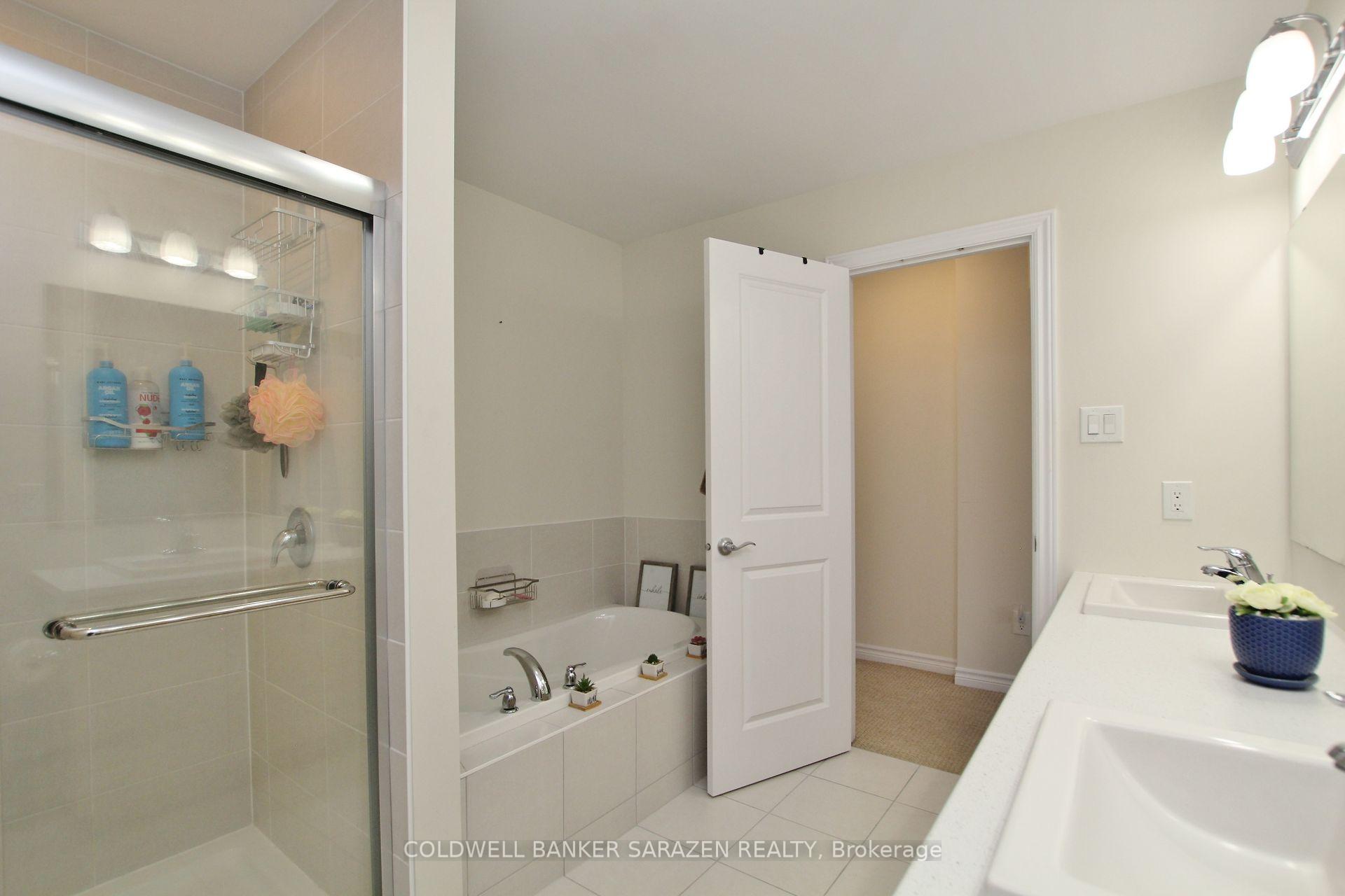 Photo 16 of 218 Tim Sheehan Place, Ottawa, Kanata - Emerald Meadows/Trailwest — HOMEH